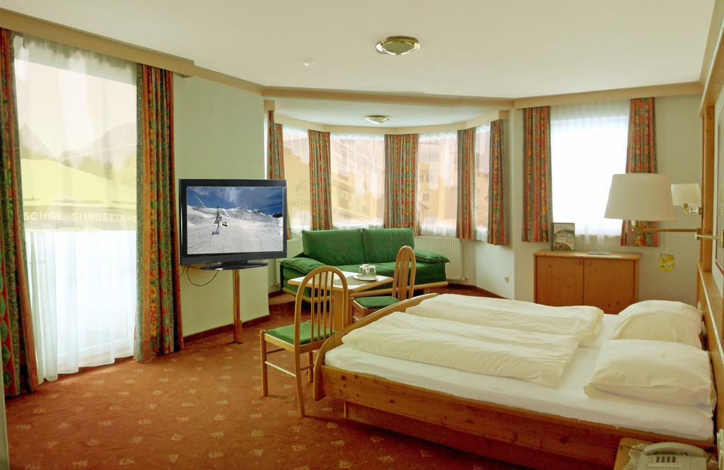 Hotel Germania Ισγκλ Εξωτερικό φωτογραφία