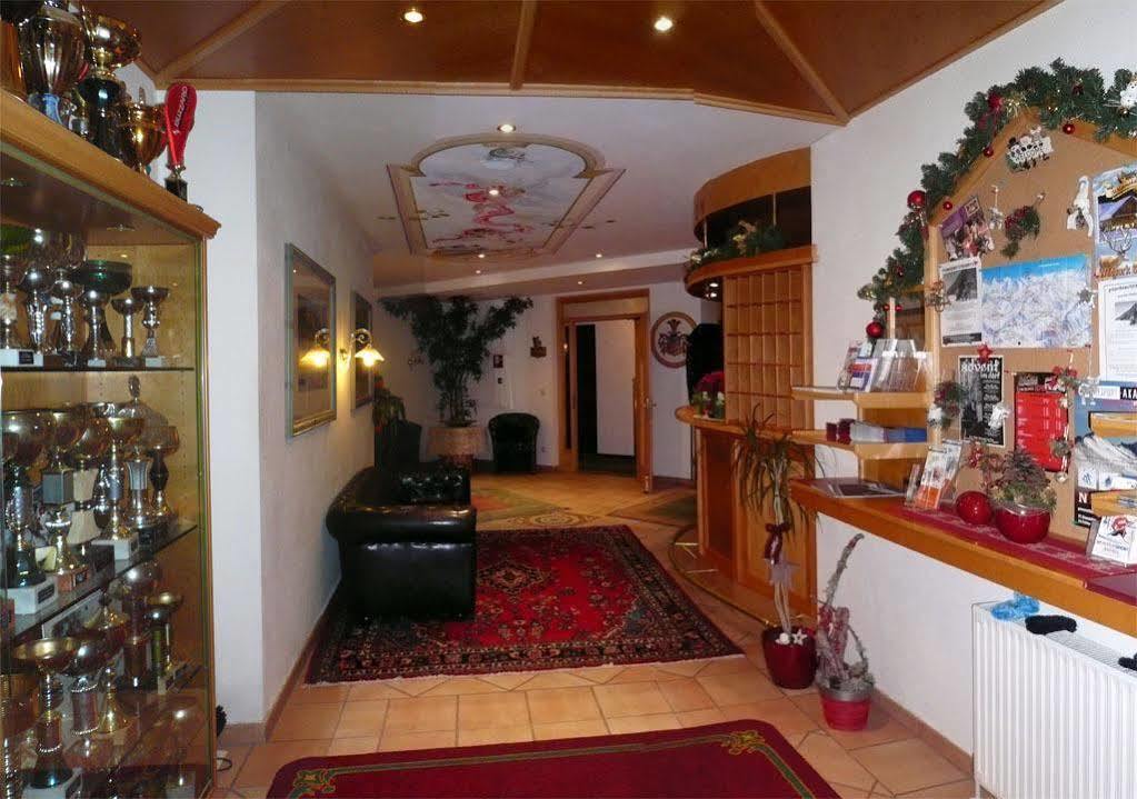 Hotel Germania Ισγκλ Εξωτερικό φωτογραφία