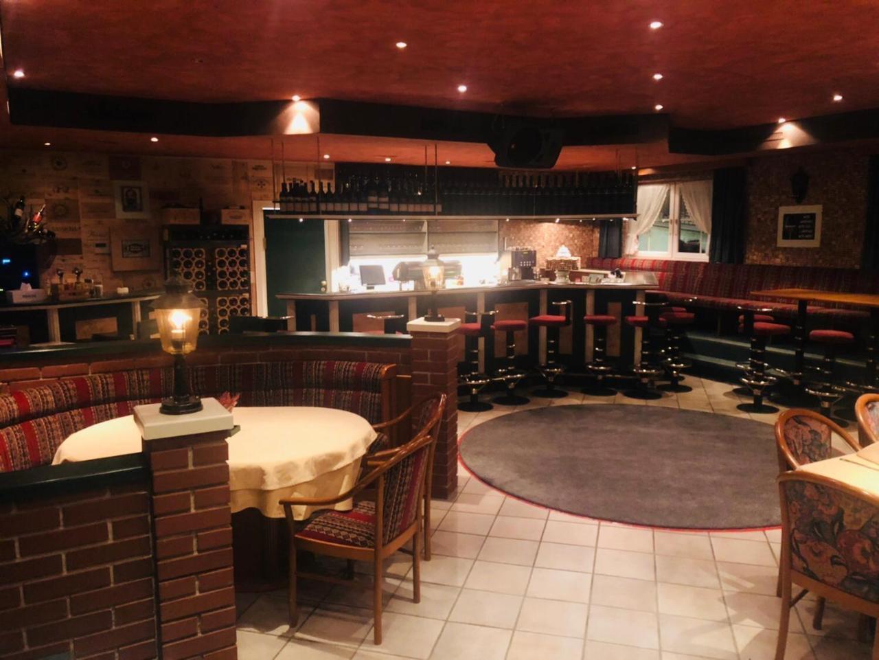 Hotel Germania Ισγκλ Εξωτερικό φωτογραφία
